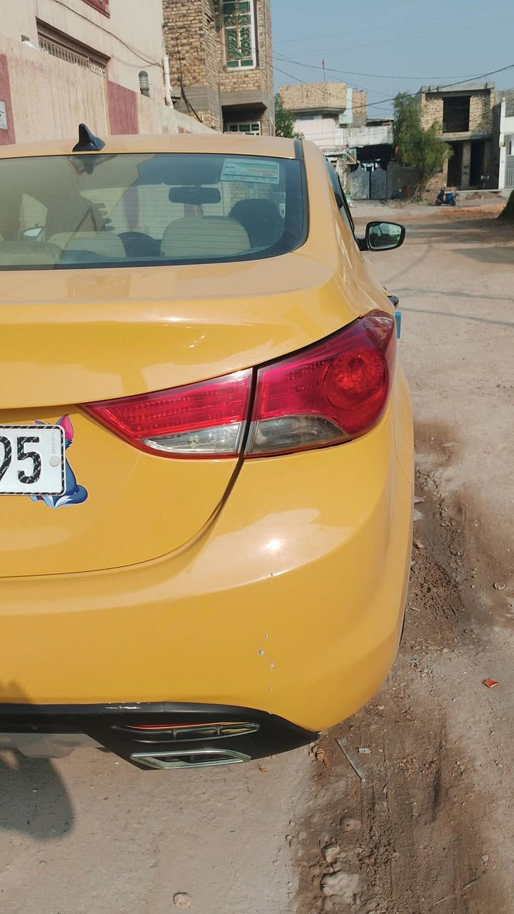 السلام عليكم ورحمه الله
النترا موديل 13 وارد امريكي 
سياره ليبل واحد حادث قطعه وحده تعديل 
بدون دواخل بيها فقط بخشم شاصي الامامي تعديل بدون معجون بدون لغد 
محرك مجفته قبل شهر
كير تبديل دهن مالته 
تخم تاير.تخم بلكات.مجاول.حداديه.باتري كل جديد رقم بغداد بسمي.مكاني بابل. ***********.***********
