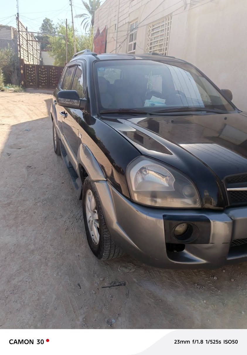 السلام عليكم
توسان محرك  2000

تبريد

تخم تاير

شاشة كبيرة حجم   ١٠ أنج

بأسمي

 صبغ عام الجمالية

مع سونار

الرجاء الشراي فقط يتصل

***********

السعر  100   $
