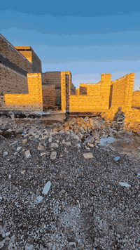 هيكل للبيع 
المساحه 185 متر طابو زراعي سند 25
يحتوي ع غرفتين هول مطبخ صاله مجمع صحيات طارمه
عرض الشارع 15 متر تبليط ماء كهرباء
الموقع شارع 100 قرب جسر المشاة
للاستفسار
مكتب سما العراق شارع 80 مقابل نون مول
***********
