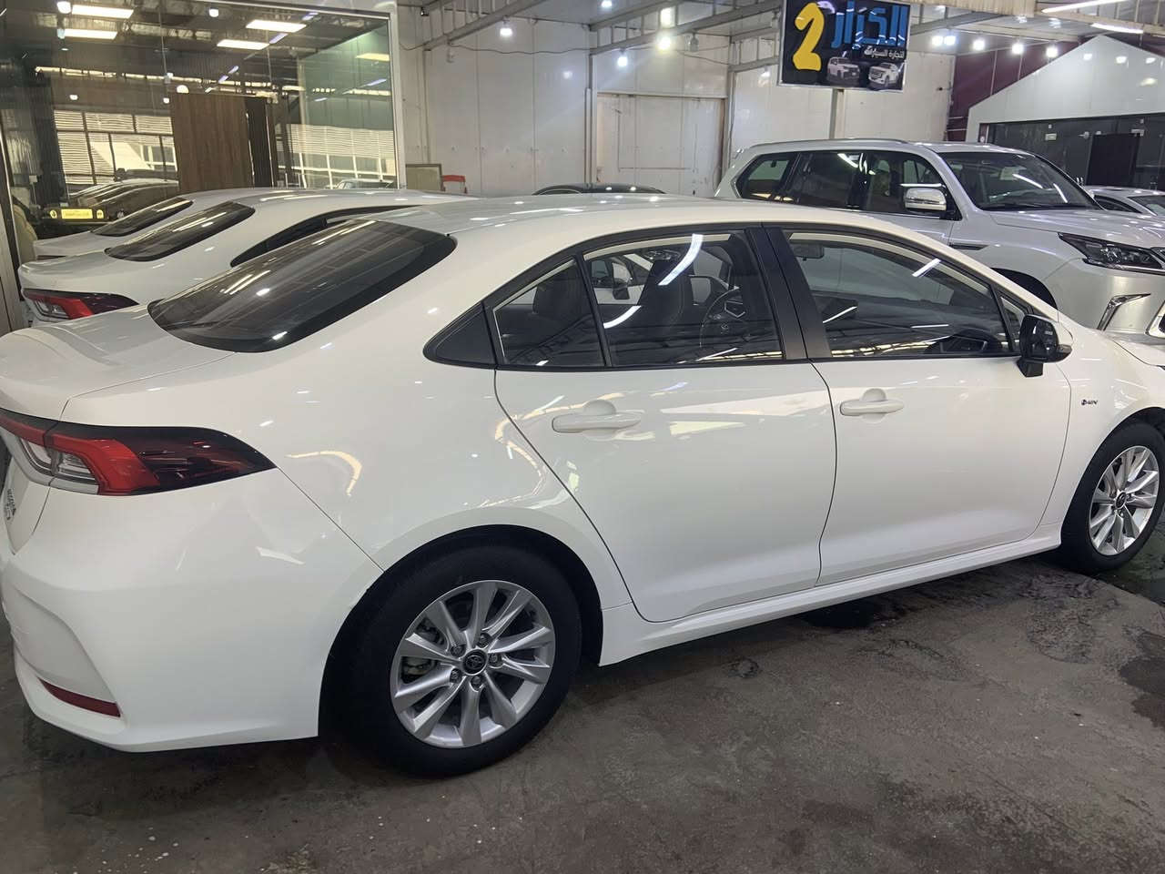 كورلا هايبرد ٢٠٢٤ شكل خليج
ماشية ١٨ الف
داخل جلد اسود 
كفالة عامة  
السعر ١٤٩ وبيه مجال الشراي
مكان السيارة بغداد 
***********
