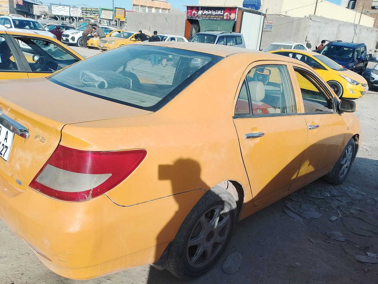 بي واي دي F3 المرغوب موديل 2011 للبيع
السعر 40 ورقة وبيها مجال
محرك مكفول ميسوبوشي بلادي
تبريد شغال
 وكير وحدادية وكهربائيات كله شغال ، فقط الكشر مالته بي خياس بسيط كلش بالصور موجودة ، السيارة نظيفة ناقصها فقط صبغ عام
رقم انكليزي سنوية ب اسمي صالحة ل سنة 2029 مصفرة هيئة وغرامات 
عنوان بابل حلة مركز / واتس ***********
