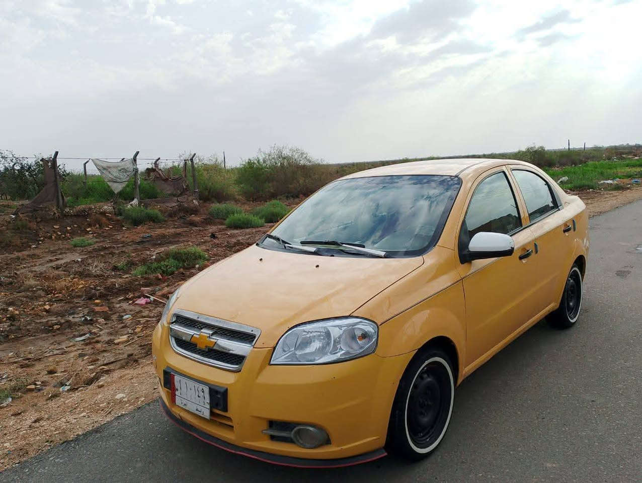 افيو موديل ٢٠١١ مكفوله من الضربه وصبغ تبديل كير جديد منضومه تبريد جديده تواير ابو الخطه سياره جاهزه ماناقصه اي شي مكانه سوق الشيوخ سعره 50 وبيه مجال ***********
