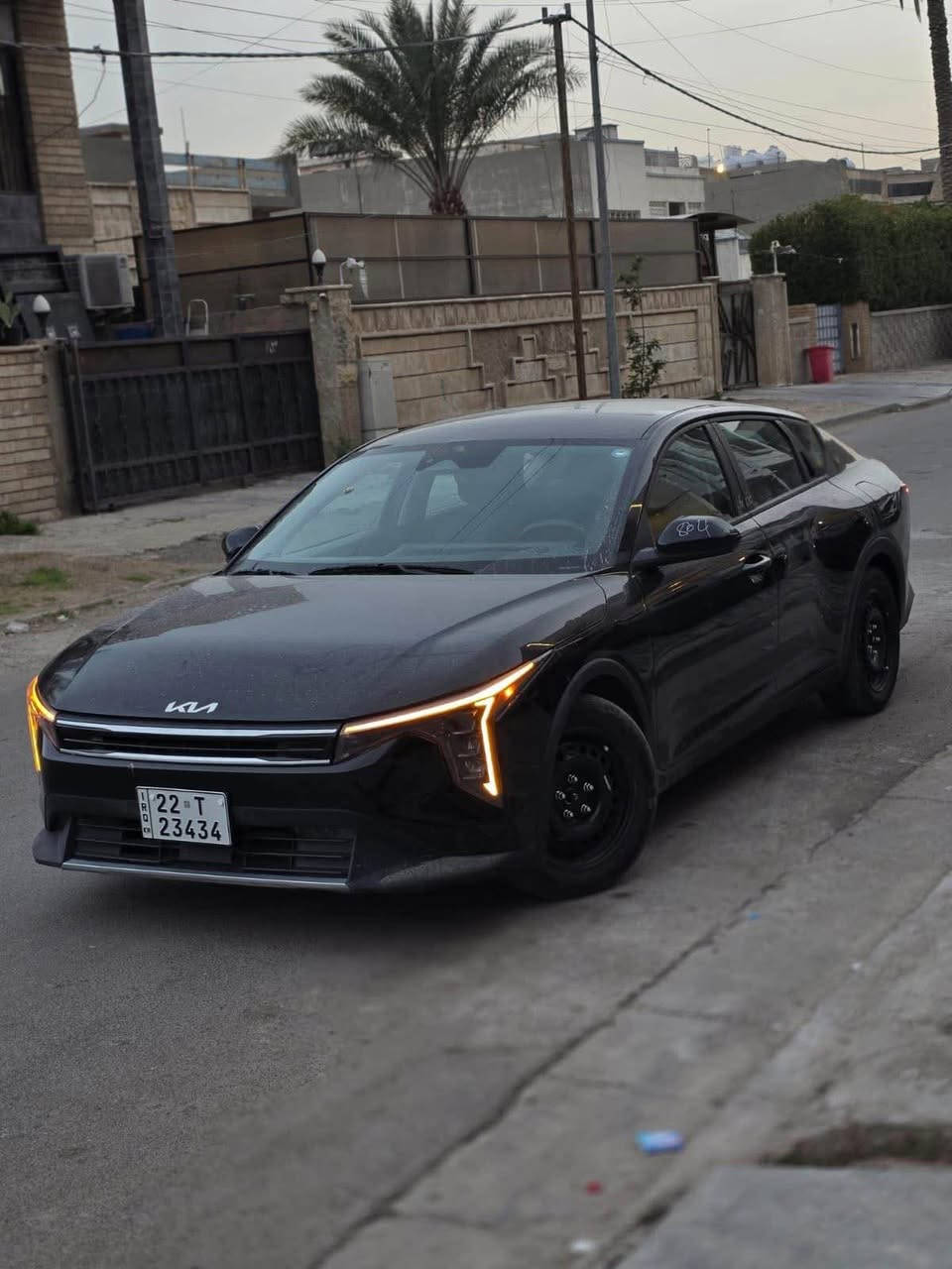 يالله كي فور لون اسود 
موديل 2025

محرك : 2000 دوش المرغوب

وارد : اميركا حادث جاملغ بارد وبنيد صبغ
مواصفات  

1_بصمة 

2_تشغيل عن بعد 

3_ بصمة ابواب 

4_ بصمة جنطه 

5_شاشه متصل حجم كبير 

6_فول قيادة ذاتيه مع تحديد مسار 

7_فول تحكم ستيرن 

8_تبريد متصل مع شاشه لمس 

9_منافذ شحن خلفية 

10_سايد بريك كهربائي 

11_مانع انزلاق 

12_نقط عمياء 

13 _ تحكم وضعيات قياده

14_رادار امامي وخلفي وجانبي 

15_فول حساسات توقف ذاتي 

مكاني زيونه

السعر 16600$$$$

*********** بغداد, العراق
