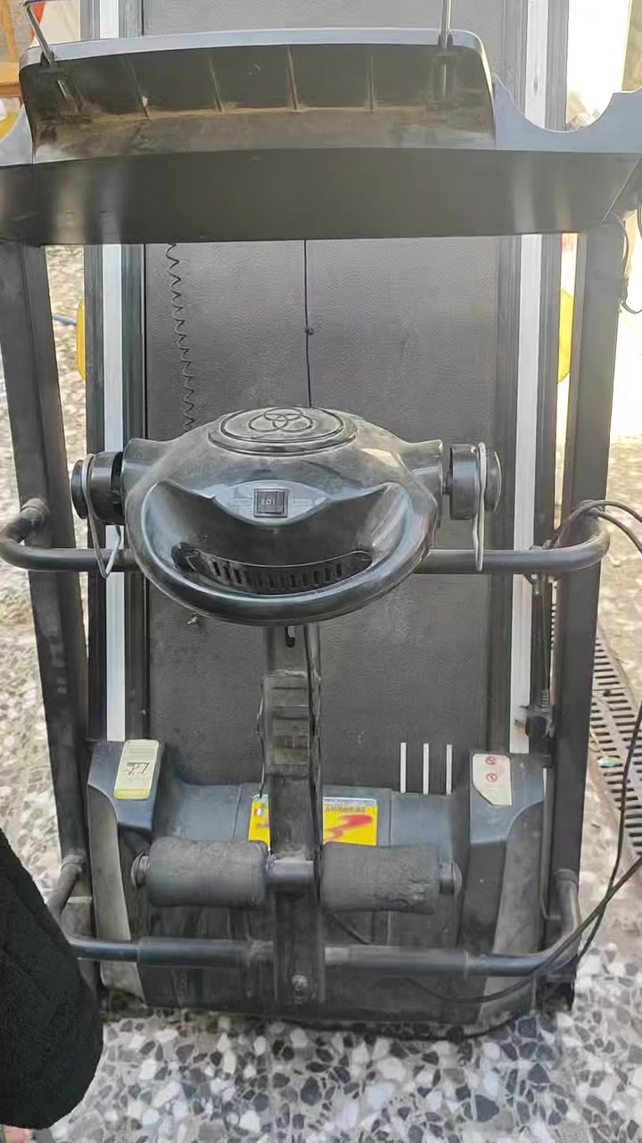 جهاز جري اخو الجديد مواصفاته امبيثري وجهاز هزاز بي وفول المواصفات يحمل وزن 160مكاني 
بغداد مدينت الصدر الشراي يتصل علرقم وبي واتساب *********** سعره 250
