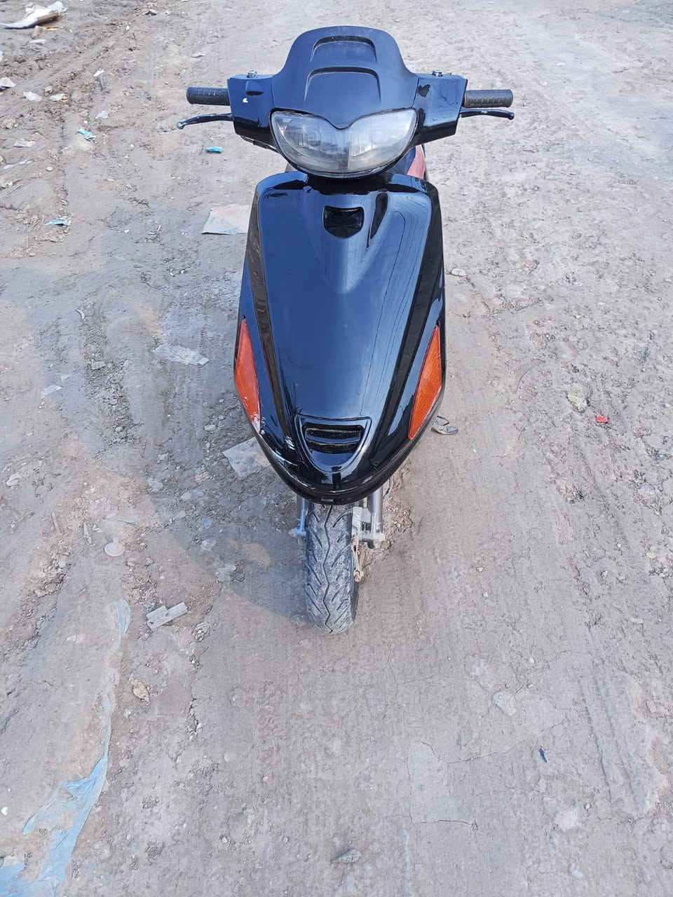 للبيع دراجه فراشه نظيفه مكينه مفتوحه ولفات فقط خرسه هندر واحد تشتغل كهربائية كلها شغاله سلف تايرات جديد دراجه حلوه وناعمه مكاني الدوانيه حي الضباط للتصال على الرقم *********** السعر 325
