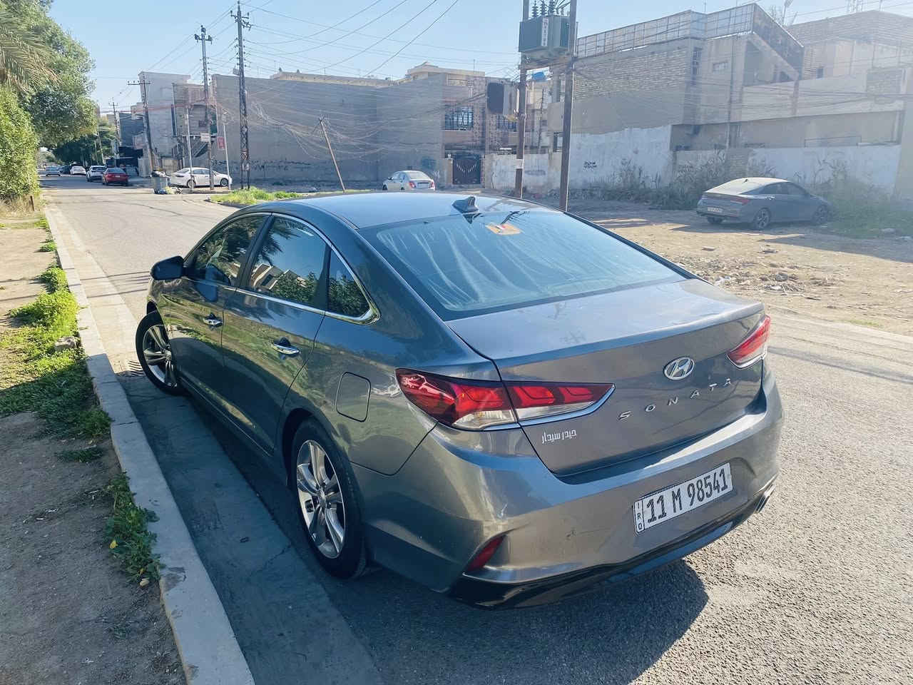 السلام عليكم 

سوناتا 2019امريكي للبيع
ماشيه 73 الف 
رقم بغداد سنويه وهزه جديده 
حادث بارد بالبنيد وصبغ قبق الجنطه فقط 
صور الحادث بالمنشور 

كير مكينه صدر تبريد كله مكفول 

منضومه بانزين جديده 

فول مواصفات عدا الفتحه 

بصمه وبصمه ابواب وجنطه 
رادارات جانبيه 
كشنات كهرباء وتدفئه 
تحكمات ستيرين 
تبريد قطعتين منفصل 
اشاير بالمري 
شاشه تدعم كار بلي وكامره خلفيه 
درايف موود 
منضومه زنون عالي ناصي 

السياره جديده وخير من الله 

السعر /125 ورقه وبيها مجال بسيط 
عنوان بغداد حي الاعلام 
***********
