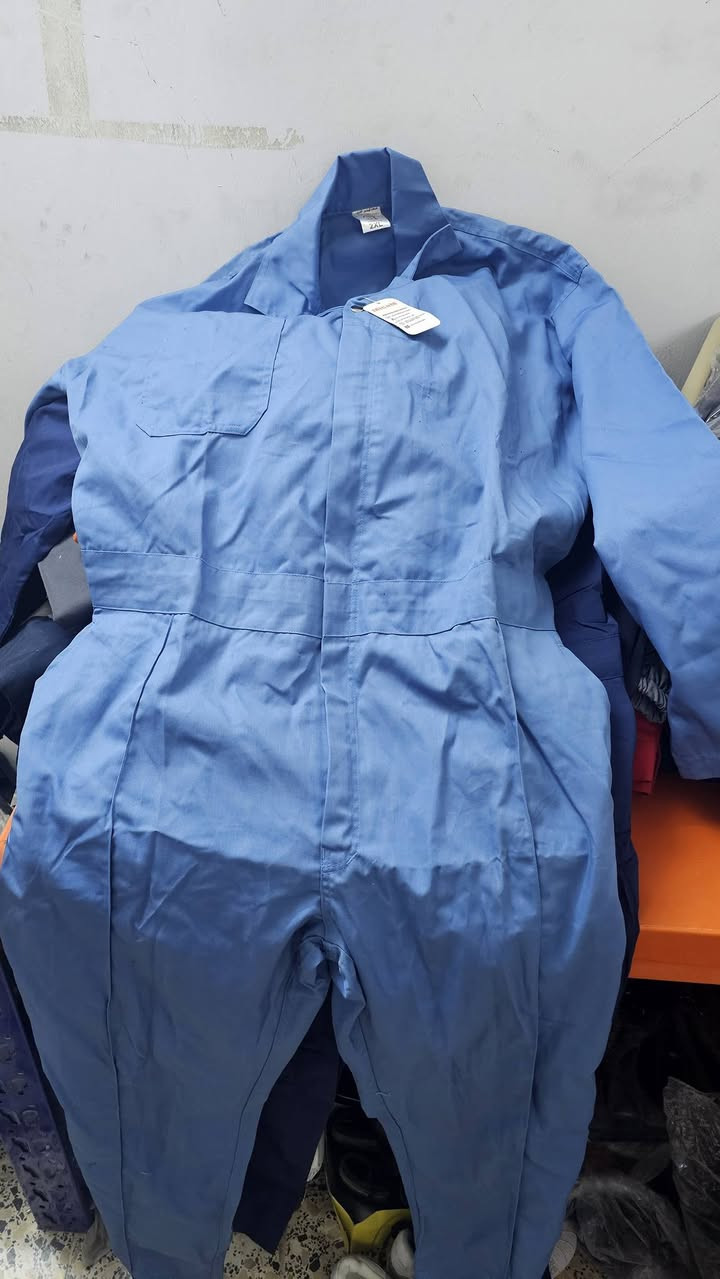 سلام عليكم
اختار اي شي تريدة السعر جدآ مناسبة للتواصل*********** البضاعة أصلية
