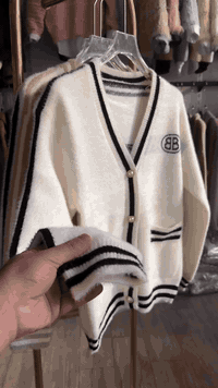 بنت الأكابر • ملابس بنات • الحريه