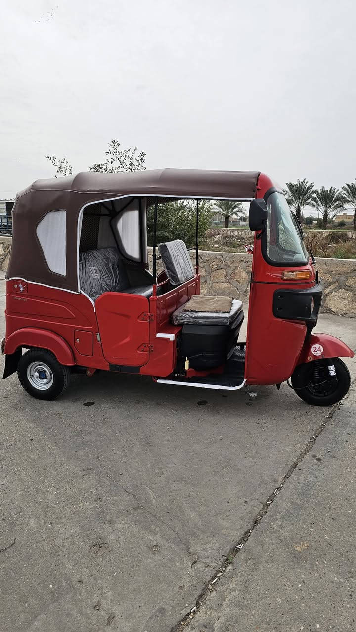 سلام عليكم تكتك البيع موديل 2023 كفاله عامه كشره ومكينه مكان العماره قضاء المجر الكبير الستفسار ***********
