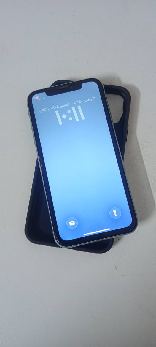 ايفون 11 عادي ابدل شاشه وبطارية الصليات فيس ايدي شغال الذاكره 128 الجهاز كله نضيف السعر 180 مكاني بغداد جرف النداف يم الشركه العمه لسيارات ***********
