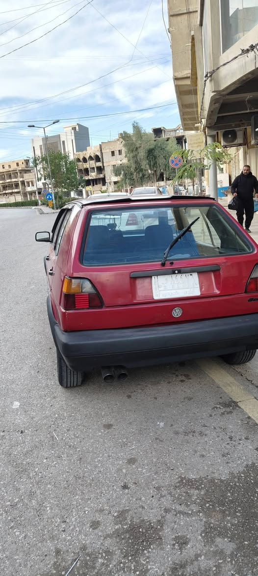 كولڤ موديل 91 السيارة وضع شركة مشروع وطني انطيك شرط من الدعامية الى الدعامية راكب حديث محرك صفر 3 الاربعين لترة شرط تمشيك 400 كيلو السعر قفل 32$ للاستفسار الاتصال على الرقم ***********
