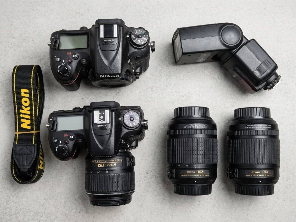 سلام عليكم أخوان كاميرات نيكون  (Nikon (7100 / 7200
شرط النضافة و شغال كل الملحقات مع ملحقات كاملة لكل كاميرا وحد كاميرات مع كارتونة كاميرا نضيفة مع عدسة بلادية و بطارية بلادية ورام بلادية و حزام كتف بلادية و شاحنة و كيبل بلادية لكل كاميرا و ملحقاتها بلادية بالكاملة و يوجد لدينا توصيل من محافظات الشمالية إلى صلاح الدين - سامراء 
للتواصل (***********) الاتصال أو مراسلة الخاص 

 كاميرا نيكون Nikon 7200
كاميرا نيكونNikon 7100
 1- عدسة 105-18
2- عدسة 105-18
بطاريات عدد ثلاثة (3)
شاحنة عدد اثنين (2)
كيبل شاحنة عدد اثنين (2)
حزام كتف عدد اثنين (2) Nikon
رام RAM عدد ثلاثة 
1-رام 16 گيگابايت
2-رام 16 گيگابايت
3- رام 32 گيگابايت 
فلاش Godox
جنطة عدد ثنين لكل كاميرا وحد هيه و أغراضها
كارتون الكاميرا عدد اثنين لكل كاميرا وحد
