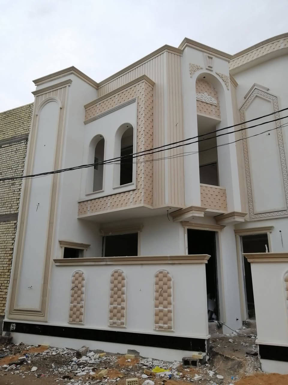 السلام وعليكم كادر لبخ ونقش وجهيات حالين متفرغين العمل بسعر مناسب ***********اتصل
***********واتساب

