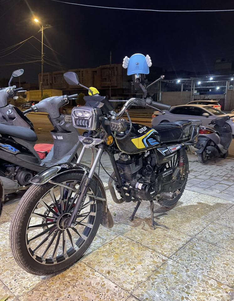 السلام عليكم اخوان دراجه سيفان مديل 25 دراجه مكفوله كفاله عامه مكينه بلاديه برغي واحد ممفتوح  مكفوله من التاير للتاير  رايدها ٨٥٠ وبيه مجال لان معتاز واريد ابيعها  مكاني بغداد شارع الصحة 
*********** بي واتساب
