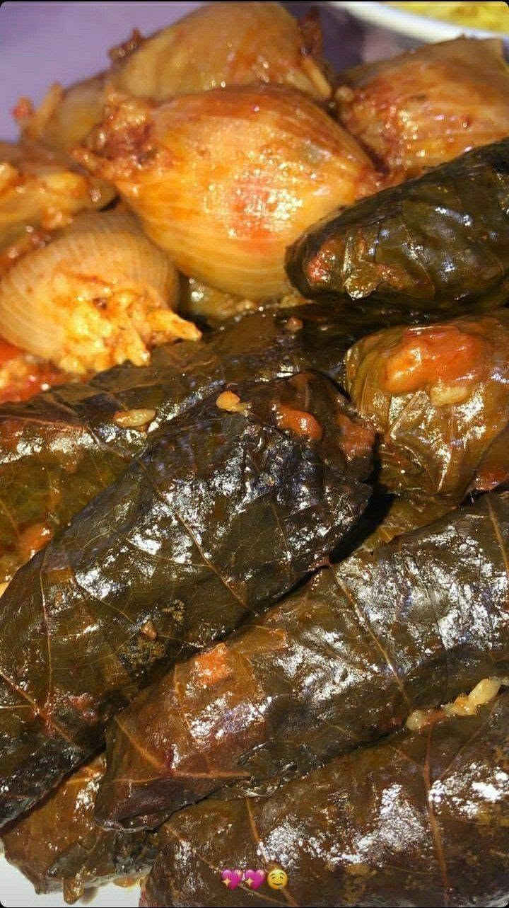 ماتعزمين الحبايب شمنتضره 💓 جدر دولمه الطعم يخبل 🫶 من مطبخ ام زهراء جربوهه مره تعيدوهه الف مره وحبايبج يكللج عاشت ايدج 🤭 وجويسم يكيف حته مايروح يتسوك  عيوني اكو دولمه بلضلوع واكو بدون ضلوع كلشي وسعره 🎀 الحجز عالواتساب عيوني موتقررين تعزميهن بسرعه انطيني خبر قبل ساعتين اوتلاثه تقريبا حته اادژهه حاره وتخبل ***********
