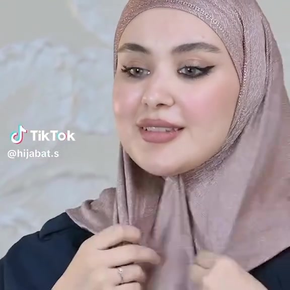 شيلة مثلثة متوفرة أسود وألوان 💜
السعر4🌷
توصيل داخل بلد 2🚗


**إذا كنت صاحب هذا الإعلان وتريد حذفه لأي سبب، رجاءا أرسل رسالة إلى الدعم الفني**