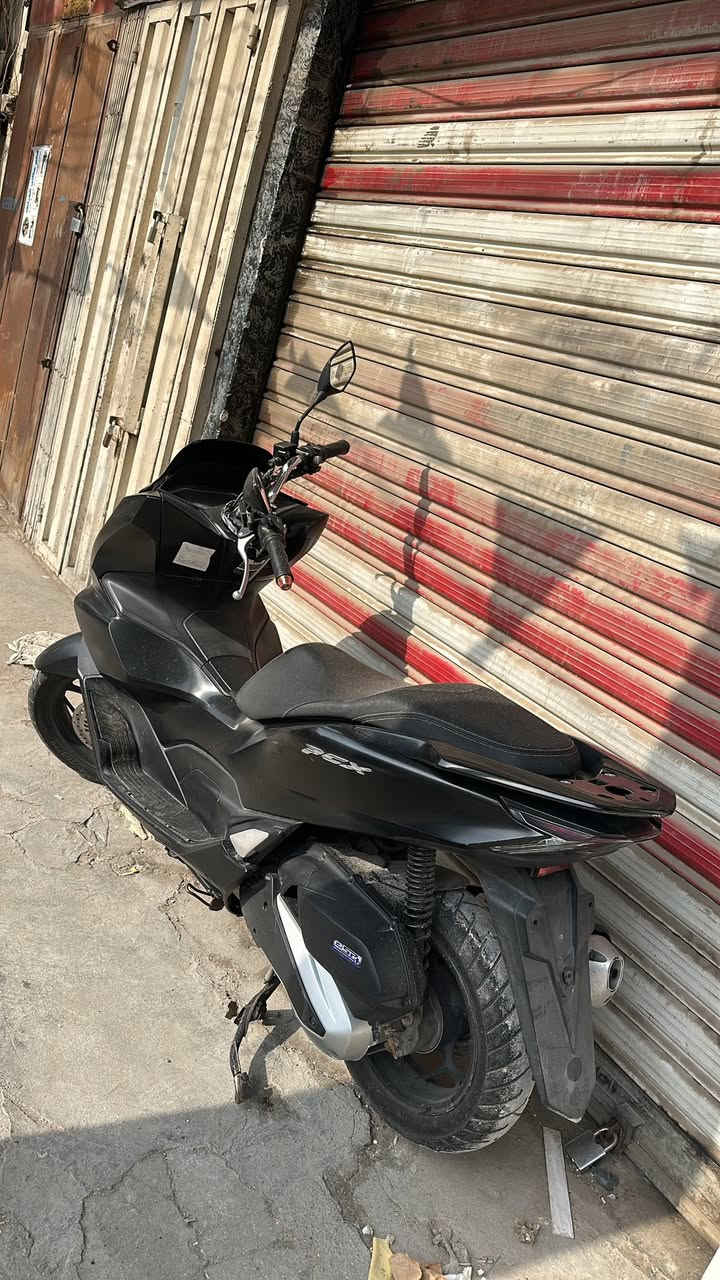 سلام عليكم اخوان pcx جيل رابع اريد مراوس بتي ماكس وانطي فرق


**إذا كنت صاحب هذا الإعلان وتريد حذفه لأي سبب، رجاءا أرسل رسالة إلى الدعم الفني**
