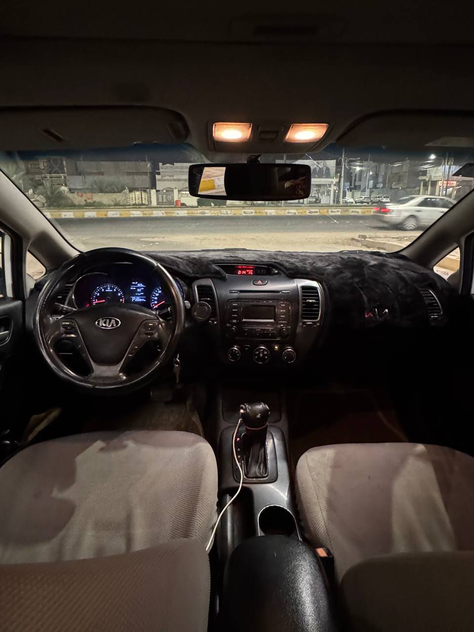 للبيع فقط👇

 سيراتو موديل 2014 خليجي 1600 رقم بغداد مشروع وطني السياره باسمي جاهزه من صدر وحداديه وتخم تاير تبريد تدفئه شغال جرص تنبيه 120⏰ كير محرك دواخل كلها مكفول 
لايت زنون  السياره حلوه وجاهز برغي متحط عليها 
السونار مرفق مع الصور  مكان السياره الانبار فلوجه

السعر........115 وبيها مجال

ملاحظه♣️ مامتوفر خاص 

للاستفسار🉐

***********☎️
