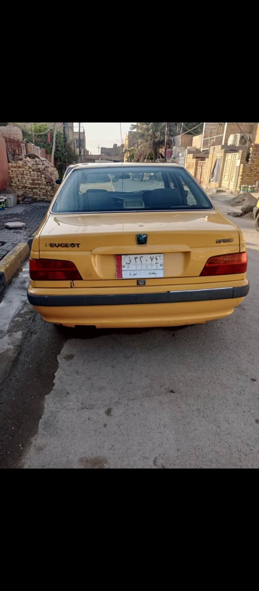 عليكم بيجو بارص موديل 2015 كير ومحرك جدد تخم تاير السيارة نقص بية صدر بس رقمي *********** السعر 37 ورقة وبية مجال مكاني بغداد
