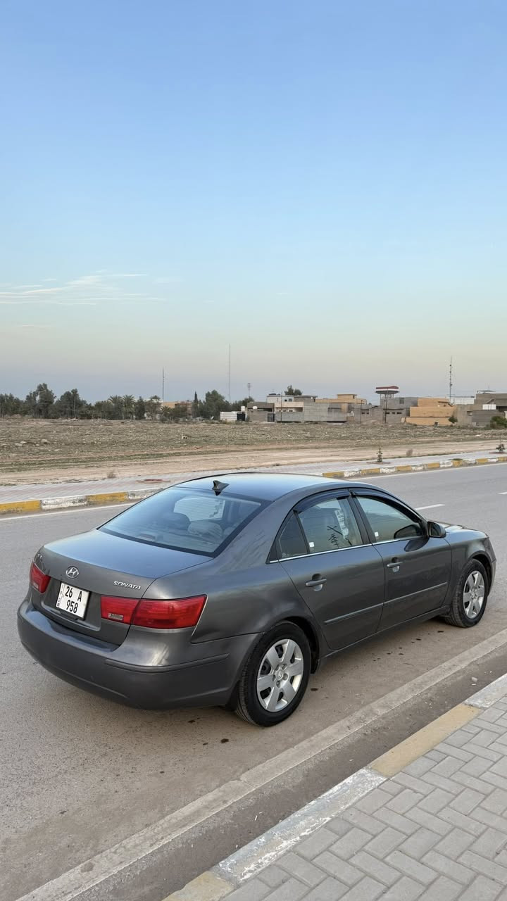 السلام عليكم للبيع
هونداي سوناتا 2009 وارد أمريكي رقم صلاح الدين دولي شرط تحويل ثاني يوم 
محرك 4 سلندر 2400 دوش محرك و كير شرط مكفولات تخم تاير صدر خلفي و امامي جديد باتري جديد تبريد ثلج تدفئه نار السياره حادث امريكا الباب الأيمن مبدل و بيهاا الدوسه اليم الباب و بيها رشات صبغ اثر جراد فقط بدون معجون و بدون قطره دواخل السياره جديده و مال جناي شرط ترايهاا زيرو وين ما يعجبك اطلع بيهاا 
المكان صلاح الدين 
السعر 97 و بيها مجال للطيبين و اعتذر عن الاقساط و الوعده و الي يحب تفاصيل اكثر الاتصال على الرقم 
***********
***********
