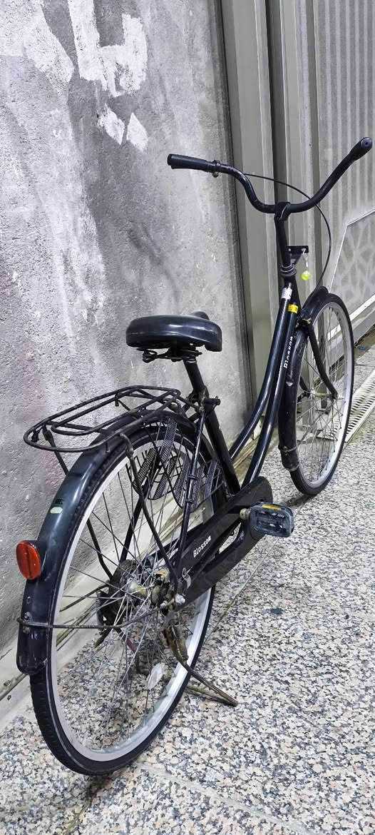 بايسكل بناتي ياباني اصلي شركهB1OSSOMنضيف السعر 100وبي مجال حگ الجيه مكاني ناصريه مركز


**إذا كنت صاحب هذا الإعلان وتريد حذفه لأي سبب، رجاءا أرسل رسالة إلى الدعم الفني**