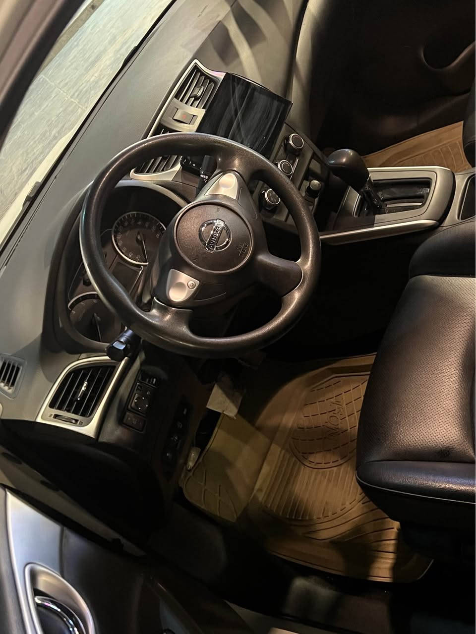 سلام عليكم 
نيسان سنترا 2024 خليجي مكفوله كفاله عامه عده شخط زغير اربيل بسم شركه العتماد ماشيه 26 الف عنوان السياره بصره الطويسه سعر 116 وبيها مجال كلش بسيط ***********📞 البصرة, العراق
