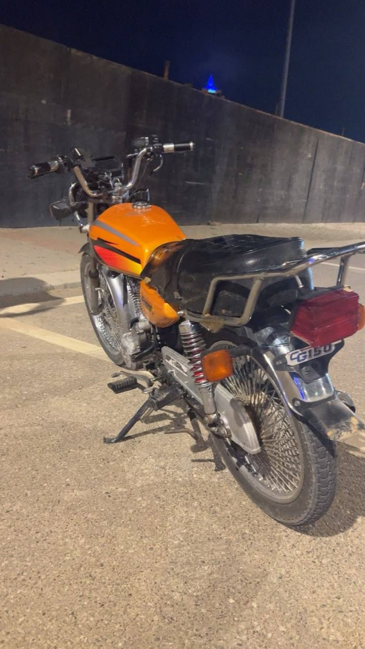 ساڤینی ۲۰۱٨ ۱٥۰ ٥گێڕ بۆ فرۆشتن گێرو مەکینەو کارەبایاتو شانسی هەموی بەشەرت ویلی پێشەوەی دیسکە عەقدو مەنەفێستە ماتۆڕەکە شتێکی تا بڵێی نازدارو جوانە دوتایەو ویلی تازە
بەس کۆشینەکەی تۆزێ ناشرینە  مەکینەی تازە تەعمیرە هەموی شتی اسڵی بۆ بەستراوە سعری شوێن هەولێر بنەسلاوە سعر ۳۳۰ هەزارو معامەلەیە کەم
۰۷٥۱۱٥٥۰۲۷۳ أربيل, العراق


**إذا كنت صاحب هذا الإعلان وتريد حذفه لأي سبب، رجاءا أرسل رسالة إلى الدعم الفني**