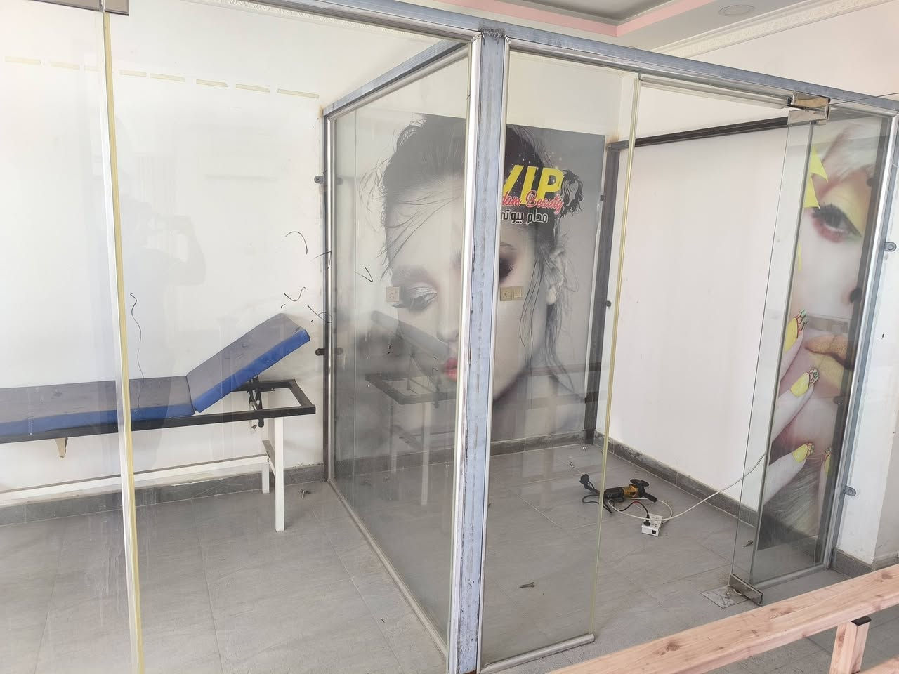 بيع جامخانه مربع 2×2) + 3بيبان كل مربع باب عدد 3. بسعر جوه السوك 
للاستفسار اتصل واتس او اتصال ***********
