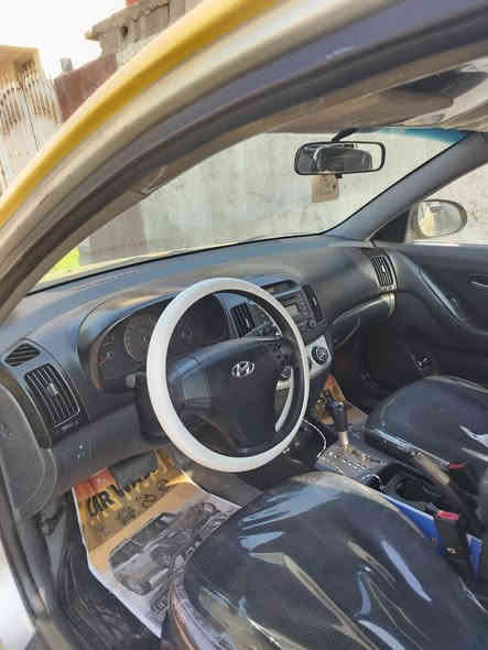 السلام عليكم شباب عندي النتره موديل ١١ خليجي ١٦٠٠ دكشن عالي سياره كير محرك مكفولات مدوشمه سياره جاهزه ربع مذب منضومه تبريد جديده تخم تاير جديد سيااره حادثها باب مبدل فقط كفاله الغود وشواصي وتكم وحوض وقماره سياره جاهزه مكاني الدوره شارع ٦٠ رقم ***********
