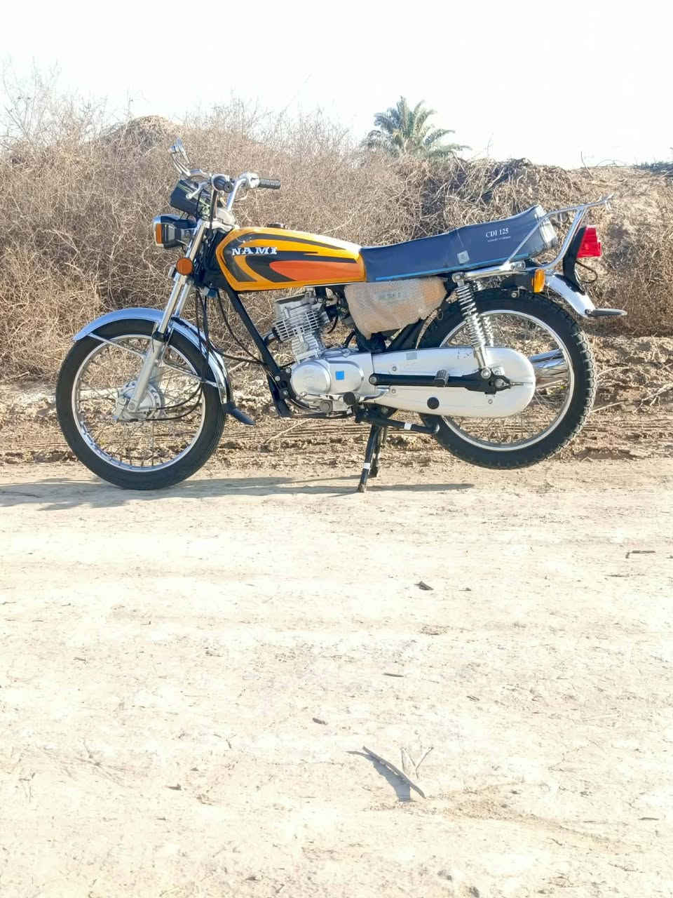 (مراوس فقط معه الفرق) 

سلام عليكم دراجه شبه اصلي 23 مكفوله كفاله عامه اوراق اصولي بيه مكينه 25 شلامجه اصلي صاله شهرين من شديته دراجه جاهزه علئ اخر حبايه مراوس اقل مديل معه الفرق


**إذا كنت صاحب هذا الإعلان وتريد حذفه لأي سبب، رجاءا أرسل رسالة إلى الدعم الفني**