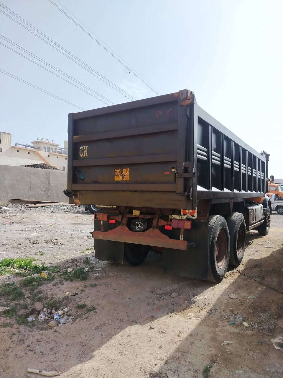 سلام عليكم اقجم للبيع سكس موديل ٨٠ رقم انكليزي سياره جاهزه تخم تاير كير محرك مجموعه كله جديده دوشمه جديده سياره جاهزه لل شغل السعر خاص للاتصال عل رقم   ***********
