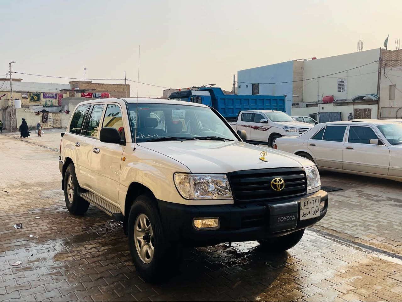 سلام عليكم 
السعر 178 وبيه مجال 
لاندكروزر سلك 2005 رقم أربيل 
سياره بيه جاملغ امامي صبغ فقط والباقي كفاله عامه 
مكينه وكير مكفولات 
تبريد ثلج 
حدايده شرط ترايك  21 
لوكير شغال فورويل دفع خفيف ثقيل كله شغال 
سبير تعليك 
7 راكب  
تخم تاير بالون جديد 
مكان نجف الاشرف *********** النجف, العراق
