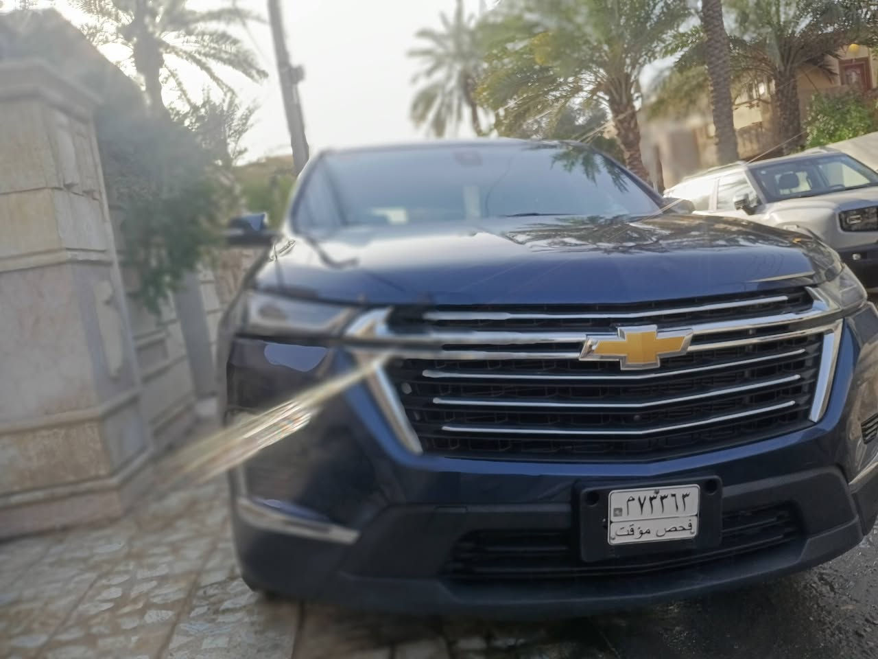 السلام عليكم رمضان كريم عليكم
ترافرس موديل 23 
مواصفات Lt2  معروفة 
مفتاح التشغيل بصمة وتشغيل عن بعد 
3 قطع تبريد 
5 بصمات ابواب 
صندوق كهرباء 
كشانات الامامية كهرباء 
تدفئة بالكشنات 
تدفئة مقود 
سايد بريك بصمة 
شاحن موبايل واير ليس 
مخارج UBS
رادار امامي + تحديد مسار 
رادار جانبي نظام النقاط العمياء 
اشارة بالمرآة 
شاشة قاصة تدعم نظام الاندروي
كشافات امامية زنون 
حجم الاطارات 18 انج ويل كب 
حجم المحرك 6 سلندر  3600 
ناقل الحركة 9 نمر 
عداد المسافات الحالي ١٥ الف مايل 
السيارة رقم فحص بسمي تترقم جميع المحافظات
الضرر جاملغات خلفيه وجنطه وبنيد
ايرباك كشن + بردات ضارب 
جميع صور المزاد والتصليح عندي 
عنوان بغداد رقم اله*********** بي وتساب
