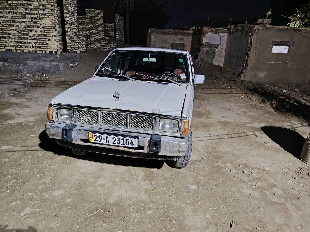 سلام عليكم نيسان 90مداور ثاني يوم سنويه جديده راقم نكليزي سياره خير من الله محرك نضيف كير نضيف ***********
