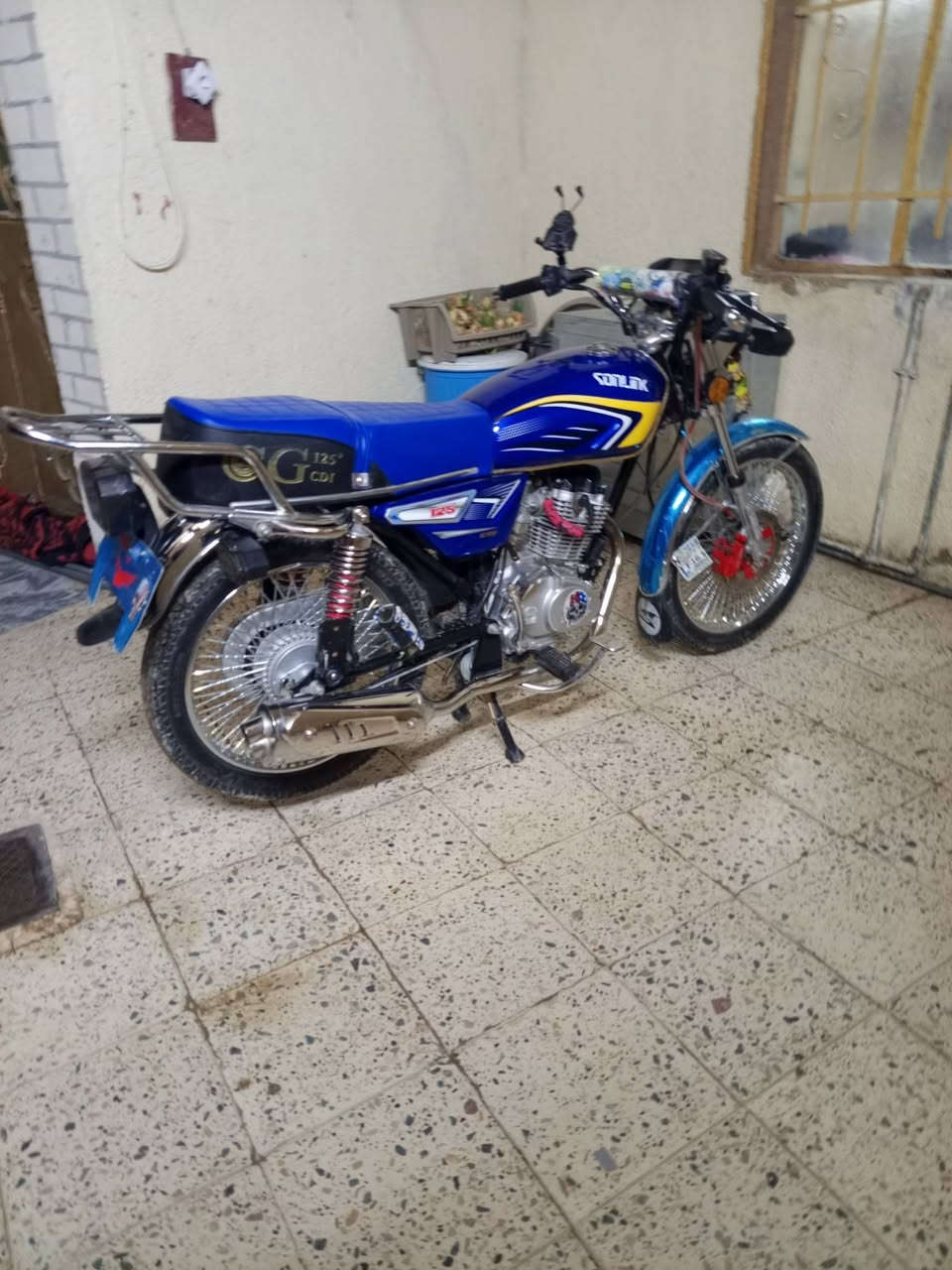 السلام عليكم ماطور للبيع تايجر موديل 25 باب اول على وضع الشركه السعر 700 قفل


**إذا كنت صاحب هذا الإعلان وتريد حذفه لأي سبب، رجاءا أرسل رسالة إلى الدعم الفني**