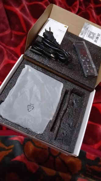 السلام عليكم متاح للبيع للتواصل ***********
