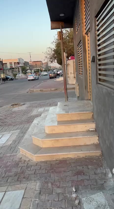 السلام عليكم
شقه للايجار
العنوان الحيدرية بصف جامع الزهراء
أنأجر فقط عائله صغيره نفرين او 3 
بيه صاله جبيره مفتوحه عل مطبخ او غرفتين او حمام غربي
كامله مكمله تانكين او ماطور او كيزر
ملاحضة لا نتعامل مع اهل المكاتب العقاريه
للئستفسار ***********
