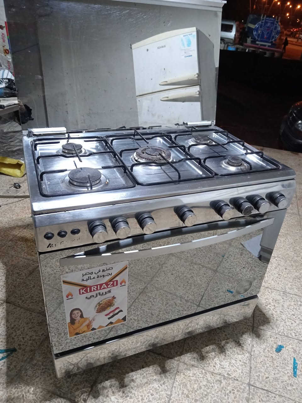 طباخات واحد كريازي والثاني فريش مصري بوري ثنينهم شرط الشغل ضمان شهر سعر الواحد 185 واذا عندك قديم استقبلو العنوان النبي يونس سادين حي الماليه ***********
