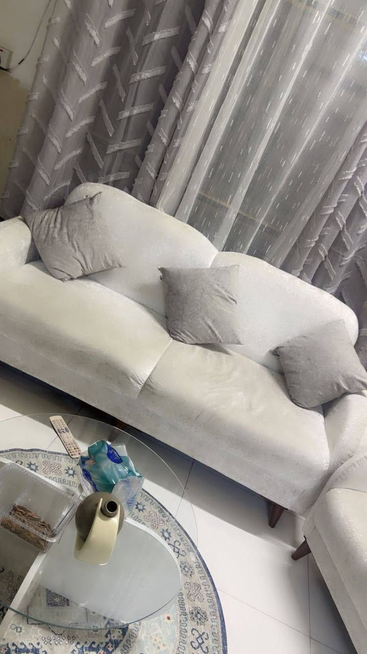 السلام عليكم نص تخم لبيع اي ضرر مابي مع سيت طبلات ويا كوشات ثانية غير هذني  عنوان بغداد ستفسار وتساب ***********
