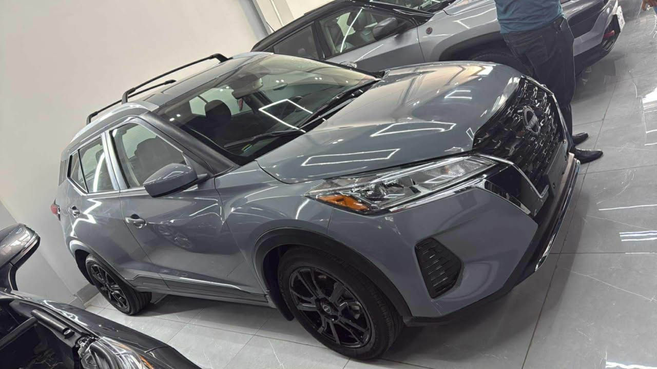 نیسان كیكس مۆدێل 2024
مواسەفات SV 
تەنها 3 هەزار ڕۆشتووە
دوو چاملغی پێشی و 
بستیك بۆنید بۆیاغە
سەیارەكە لە هەولێرە ژمارە كاتییە 
و دوو مانگی لەگەڵە 
  
سعر 128$ و مجال

نيسان كيكس سمنتي 
موديل 2024
مواصفات SV
 ماشية 3 الف فقط
جاملغين امامي و
 شبر بوند صبغ
 سيارة باربيل رقم كاتي
 تترقم شمالي
 
واتساب و ڤایبەر
*********** أربيل, العراق
