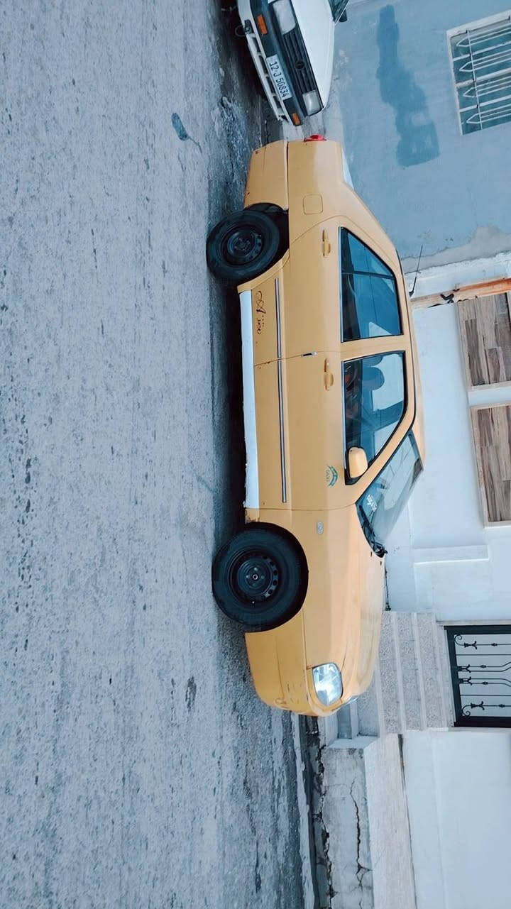 بسبب الوعود الكاذبه.... بيع مستعجل... كوين للبيع موديل 2010 كير محرك شرط سنويه 2022  رقم الماني بغداد صاحبها بل موصل بيها كابون كهربائيات كلها شغاله درام شفت داخلي خارجي جديد قفل مركزي عينه وكلج جديد شغال مبدللها محرك قبق اسود سيارة كلش نضيفة.. مطلوبه هيئه 500 وغرامات 100 ع المشتري  السعر $ 16 وبيها مجال بسيط ملاحطة صاحبها يحول فقط ***********
