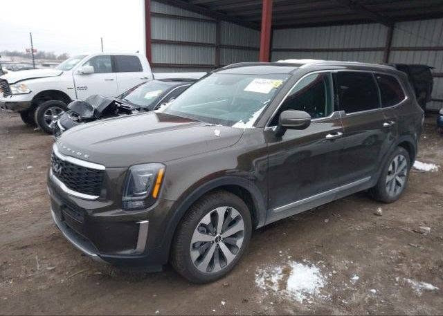Kia Telluride 2022 S
كل التفاصيل مع صور الحادث موجوده 
كيا تولاريد ٢٠٢٢ فئة S (نص فول)
العلامة الجديدة 
مكينة 6 سلندر 3.8 عزم 295 حصان
رقم بغداد الحديث الدولي بأسمي
لون جوزي غير محدد/  ليبل واحد 
سياحي 7 راكب تبريد منفصل
كشحن جلد و تدفئة أمامي + كهربائي 
هزة وسنوية جديدة بأسمي تحويل مباشر
تخم تاير كامل جديد الأصلي 
مشدود قبل كم يوم 
حداديه طوبه ما شاء الله 
منظومة زينون اصفر اصلي + لد نهاري 
حساسات خلفي أمامي + مانع انزلاق 
بصمة تشغيل وترحيب
تشغيل عن بعد + توقف ذاتي 
اشاير بالمري + مري تعتيم
نقطة عمياء + تحديد مسار 
شحن موبايل وايرلس
فول تحكم ستيرن جهتين 
ابل كار بلي + مثبت السرعة
اوتو هولد + سايد بريك كهرباء 
وضعيات قيادة متعدده 
ويل حجم ٢٠ الشكل المرغوب 
محلقاتها كاملة سبير جديد مع الجك
بعد مواصفات الحمد لله مانقاصها اي شي 
السعر مناسب ٢٥٠ ورقة مكاني ميسان المركز 

♦️الحادث خفيف جدا فقط بارد
زغير بالبنيد وشبر بالصندوق 
ليبل واحد 
بدون تبديل 
بدون صبغ 
بدون كلير
بدون اير باك 
بدون دواخل 
بدون حالوب
بدون جراد
هذا رقم الشاصي 
5XYP6DHC4NG279229 

للاستفسار خاص او واتساب او اتصال 
***********3
