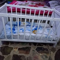 أثاث أطفال • للبيع