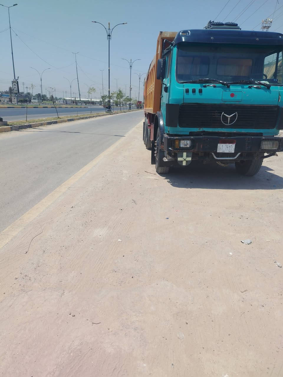 البي للبيع موديل 75   مكينه 28 كير 160 مجموعه جي أف رباط 24 تخم تاير    ***********
