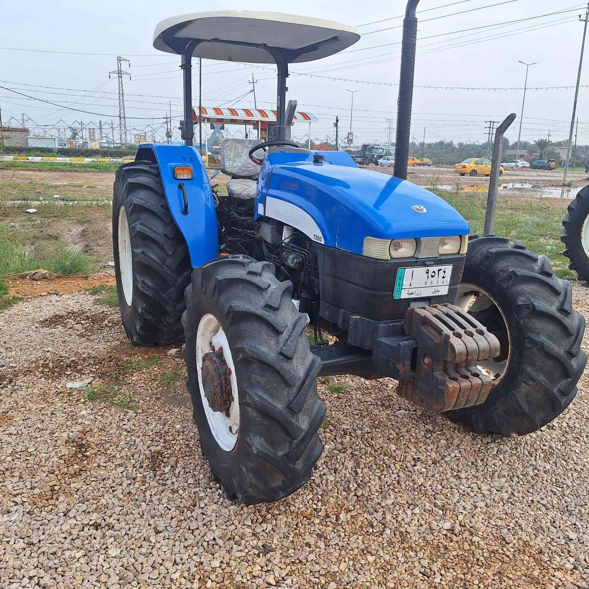 نيوهولند موديل ٢٠١٢ رقم وسنويه بابل حره تحويل مكفوله اي نقص مابيه / المكان / بابل الكفل
للاستفسار/***********
