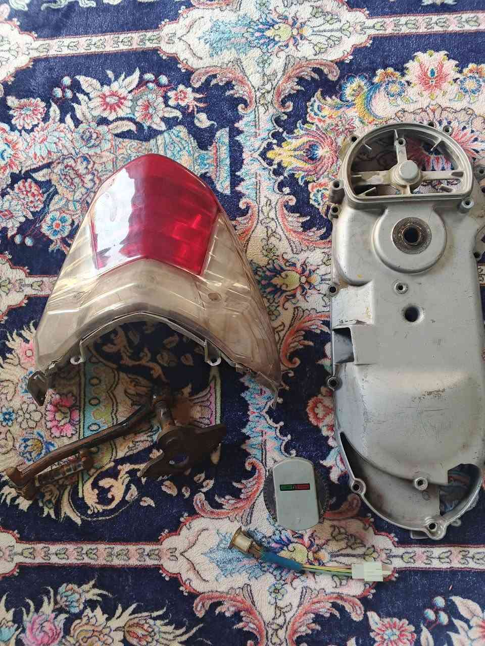 سلام عليكم غراض ماكس للبيع
لكفر مفول ما مشدود بعده بلجيس شرظ ينطي نصبه فول
ولبكلايت مكسوره بس لفيشع لفوك  المكان بغداد الدوره


**إذا كنت صاحب هذا الإعلان وتريد حذفه لأي سبب، رجاءا أرسل رسالة إلى الدعم الفني**