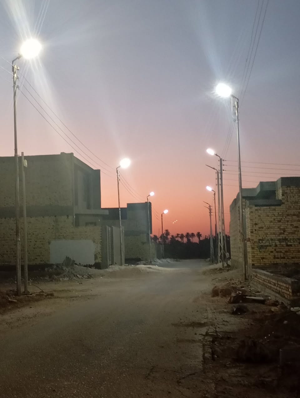 عرصة 100م مع رباط وبتلو سند 25 
للبيع في مجمع ام البنين كافة الخدمات تبليط مجاري إنارة مقابيل مركز الشاب ..السعر 14 

تواصل خاص او على الرقم ***********
