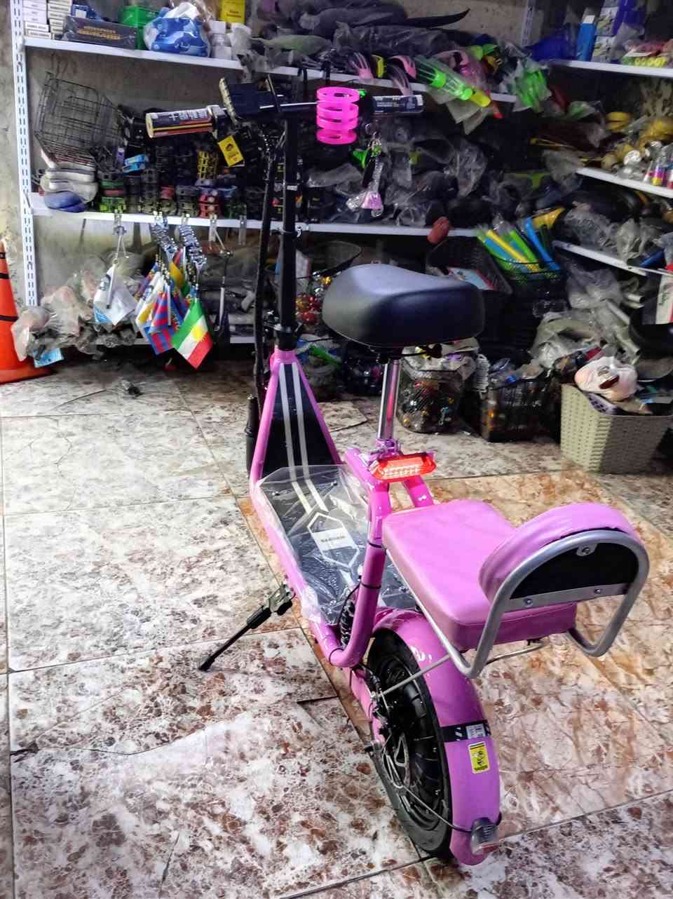 السلام عليكم للبيع دراجه شحن حجم ١٤ ملف ٥٠٠ بطاريه ليثيوم  ٤٨ يقطع مسافه ٣٠ كيلو بصمه وسويج مكاني بغداد جديده سعر ٣٧٥ وبي مجال ***********
