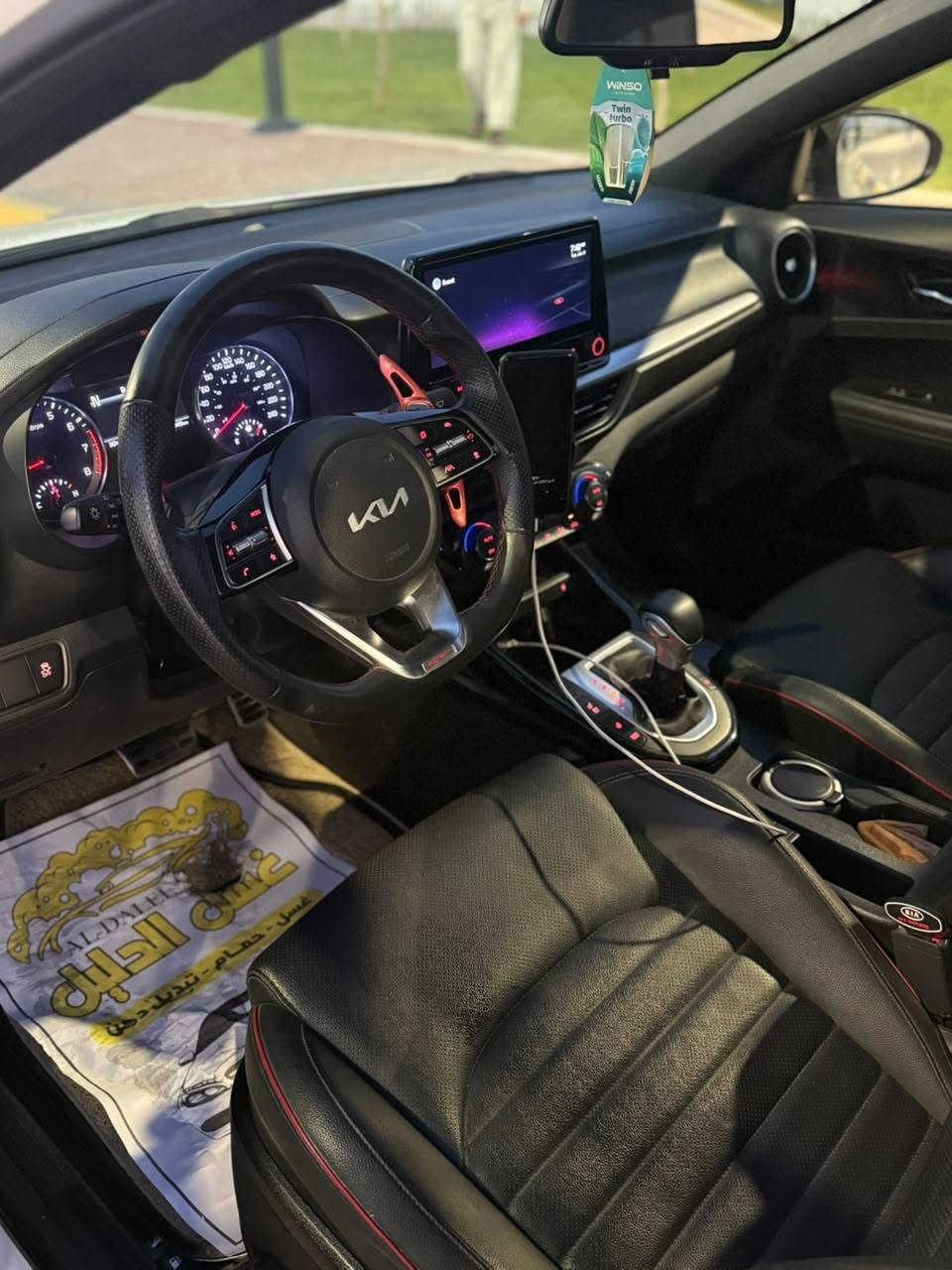 السلام عليكم
FORTE GT 2022
سيارة للبيع الموقع (الموصل) رقم دهوك
المواصفات فول واحد على واحد 
فتحة سقف كشنات تدفئة تبريد مع الكشنات الخلفية
هيتر ستيرن 
مكينة 16T مضمون
كير اوتو DCT دبل كلچ مضمون
رادارات امامية خلفية وجانبية 
نقاط عمياء 
شحن لاسلكي
المري هيتر 
هاند بريك بصمة
اوتو هولد
3 انظمة قيادة 
كشنات جلد 
انارة داخلية بلادي
ماشية 46 الف 
طخم تايرات جديد 
لايت امامي مكون من 3 عدسات زينون و LED
وخلفي ايضاً LED
عدد الأحصنة: 214HP
الحادث : طخه بسيطه بالبوند بدون دواخل 
شرط تحويل 
ومضمونه من دعامية للدعامية 
السعر 184 وبيها مجال ♥️
للاستفسار اكثر الاتصال على الرقم  ***********
