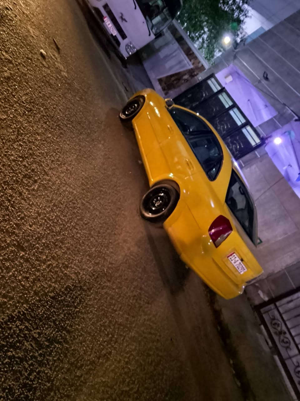 سلام عليكم فورنزه سوسوكي موديل 2008 سياره حلوه ماشيه 225 الف محرك 2000 سنويه 2028 رقم بغداد تبريد شغال كير اوتوماتيك سعر 58 ورقه و بيه مجال حك جيه مكاني بغداد حي العامل رقم الهاتف ***********
